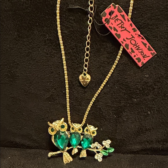 Betsey Johnson Jewelry - Betsey Johnson Gold Necklace with Green Owl Charms/ Brooch